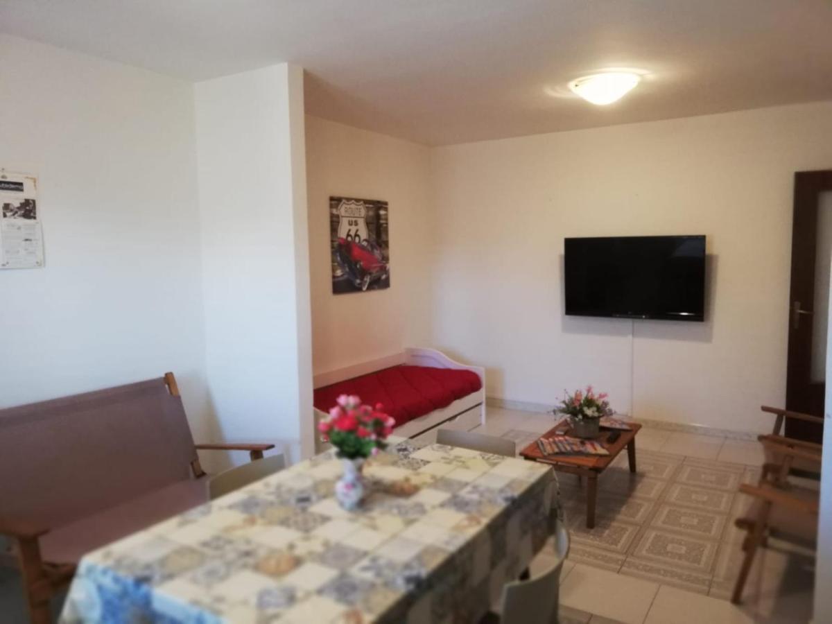 Il Laureato Apartment เรจโจ ดี คาลาเบีย ภายนอก รูปภาพ