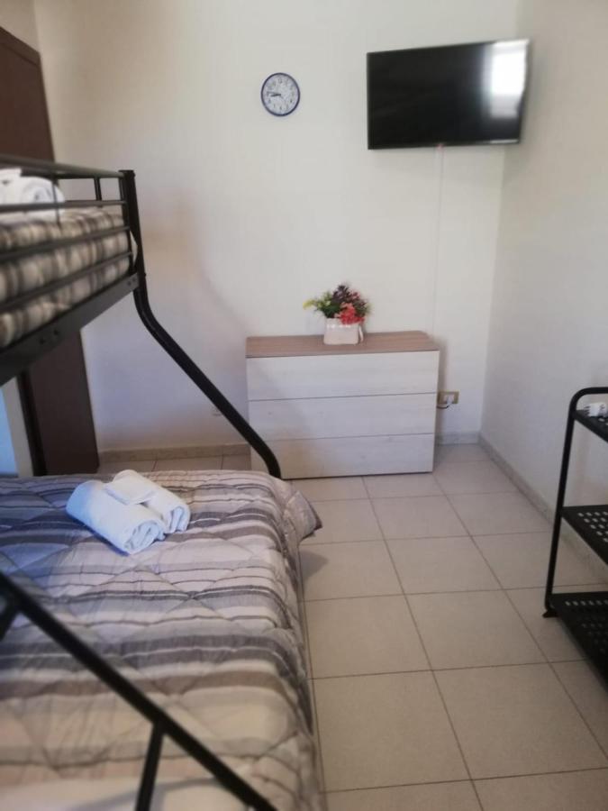 Il Laureato Apartment เรจโจ ดี คาลาเบีย ภายนอก รูปภาพ