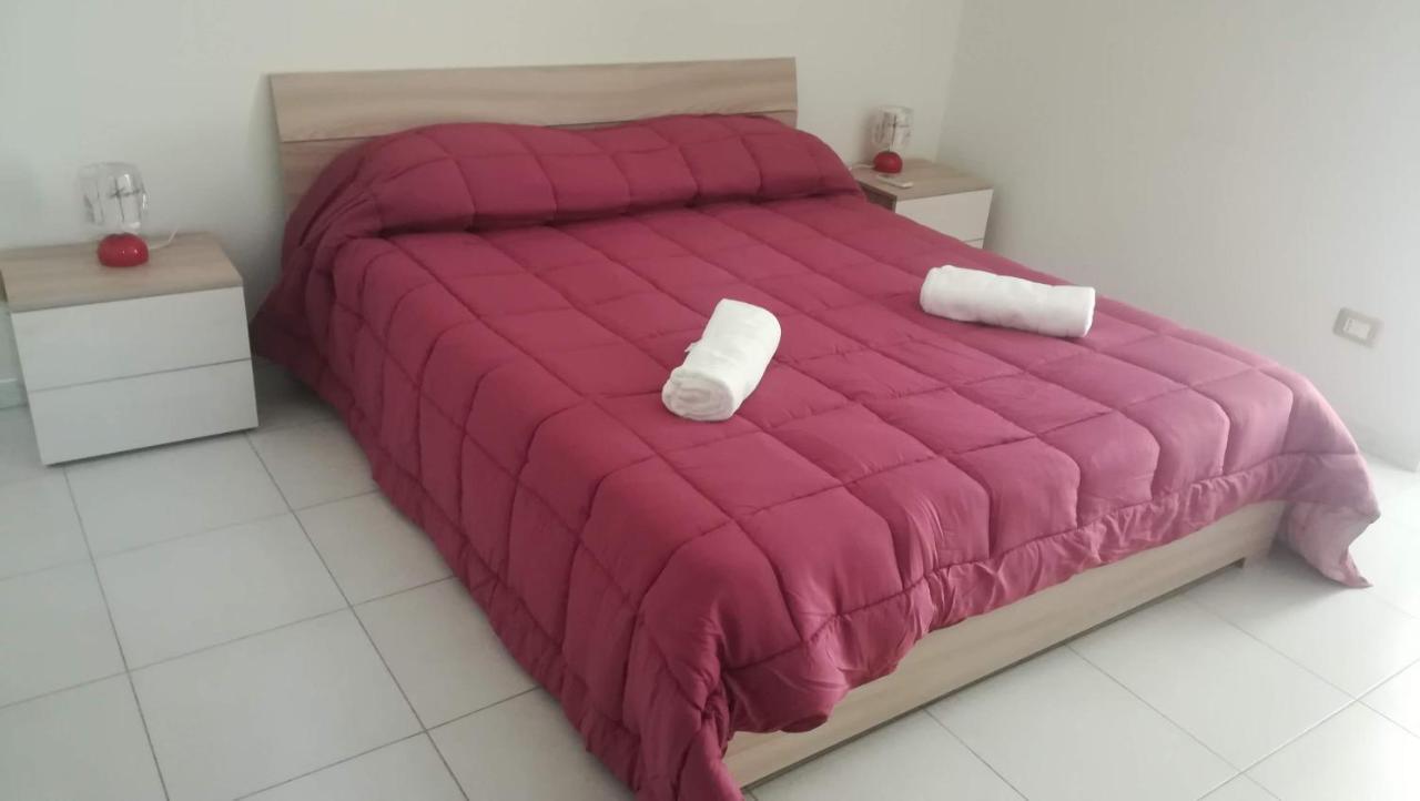 Il Laureato Apartment เรจโจ ดี คาลาเบีย ภายนอก รูปภาพ