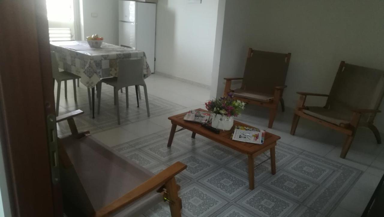 Il Laureato Apartment เรจโจ ดี คาลาเบีย ภายนอก รูปภาพ